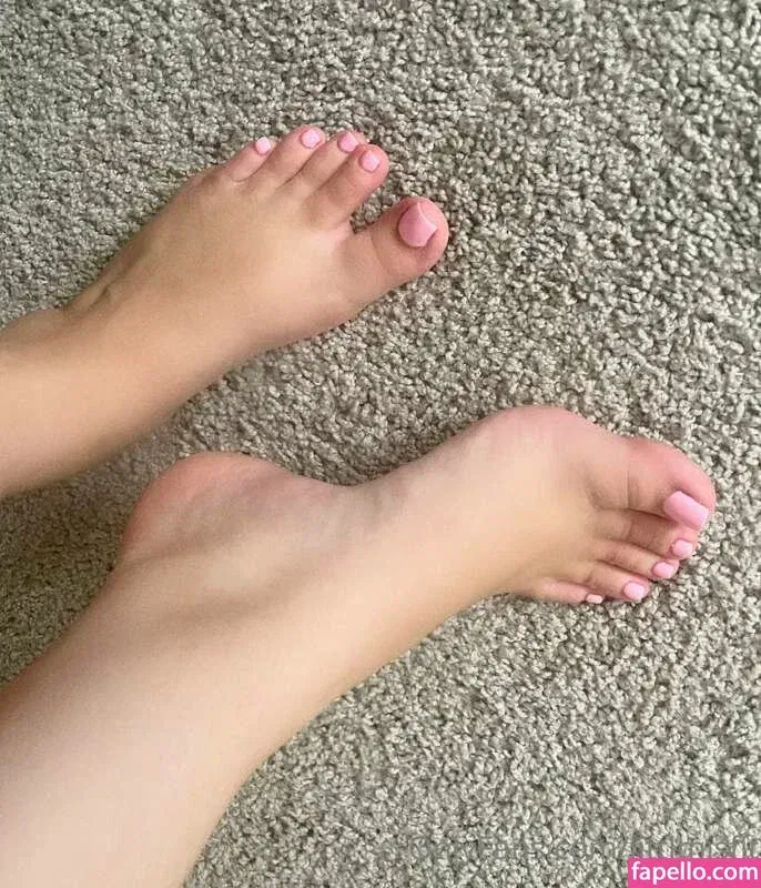 LittlMissFitt Onlyfans Photo Gallery 