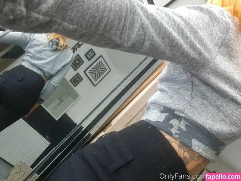 kittyneon Onlyfans Photo Gallery 