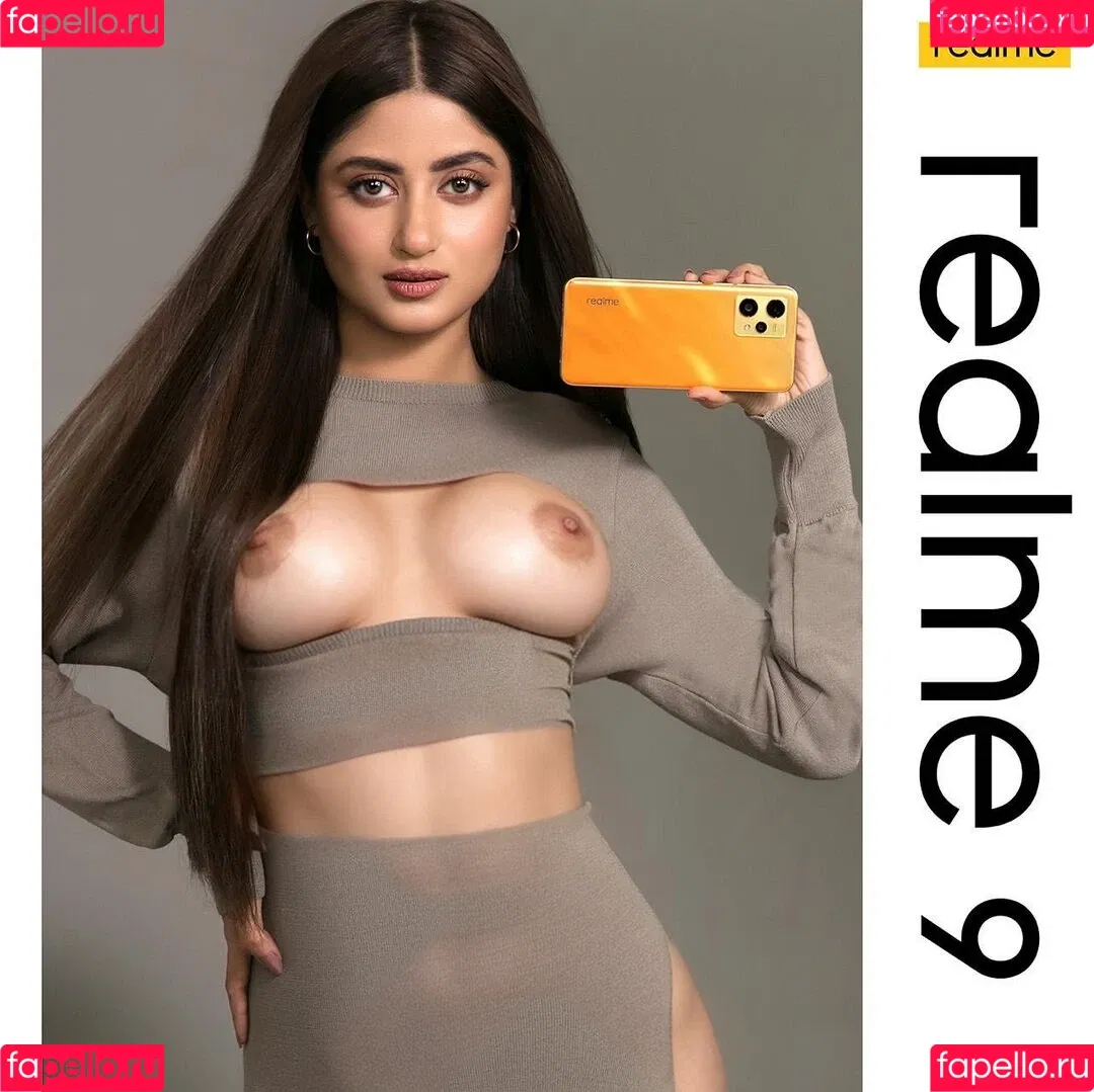 Sajal Ali Onlyfans Photo Gallery 