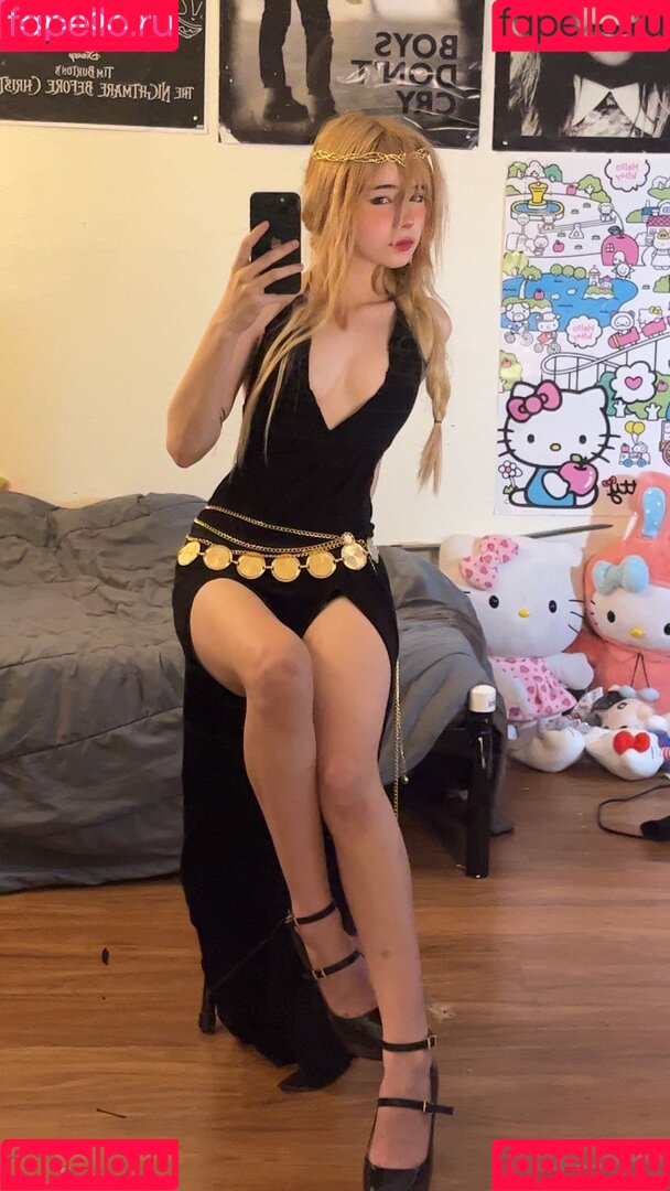 ashisbees Onlyfans Photo Gallery 