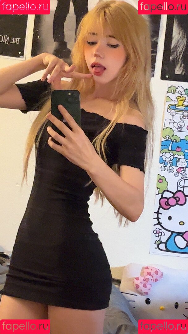 ashisbees Onlyfans Photo Gallery 