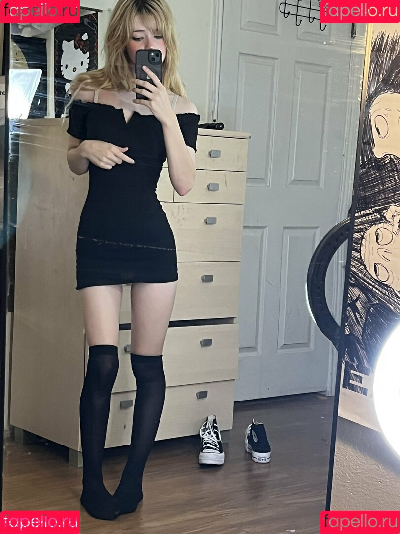 ashisbees Onlyfans Photo Gallery 