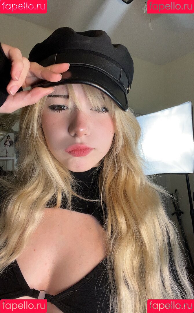 ashisbees Onlyfans Photo Gallery 