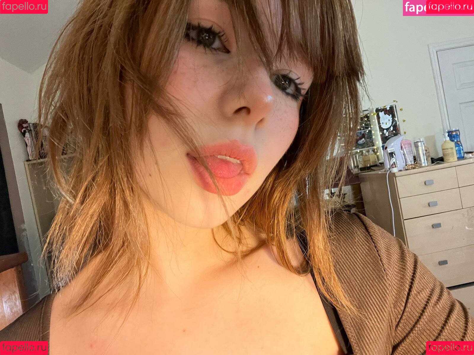 ashisbees Onlyfans Photo Gallery 