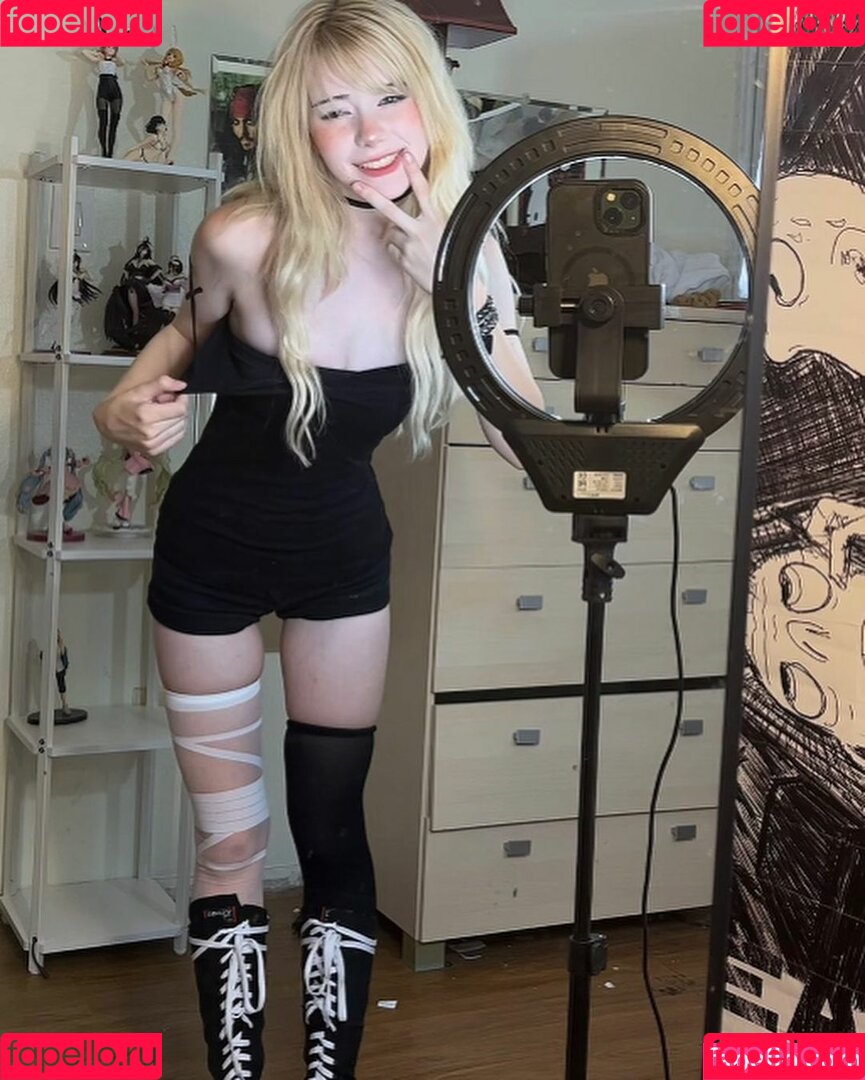 ashisbees Onlyfans Photo Gallery 