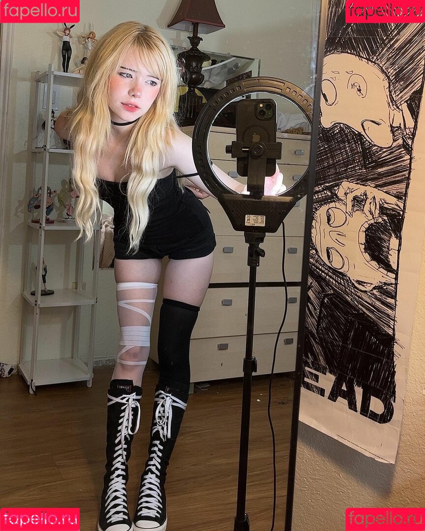 ashisbees Onlyfans Photo Gallery 