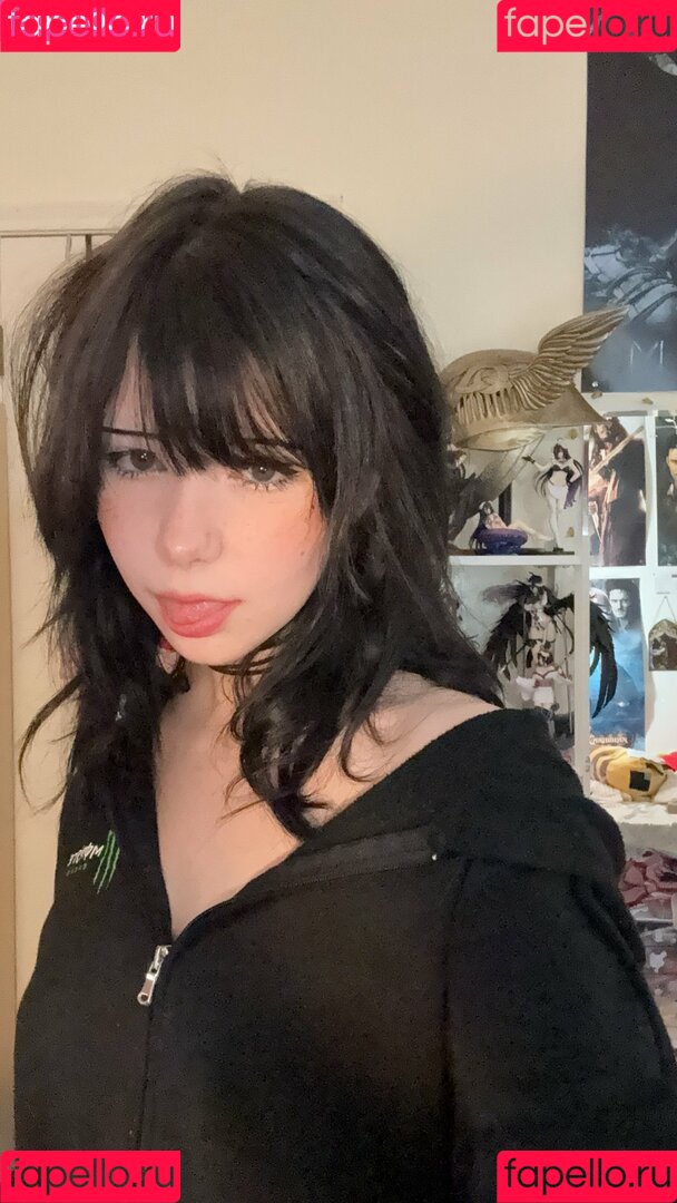 ashisbees Onlyfans Photo Gallery 