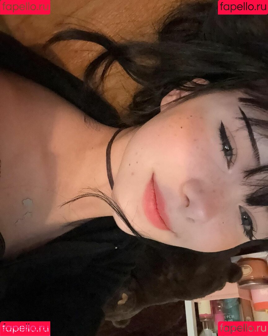 ashisbees Onlyfans Photo Gallery 