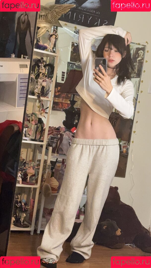 ashisbees Onlyfans Photo Gallery 