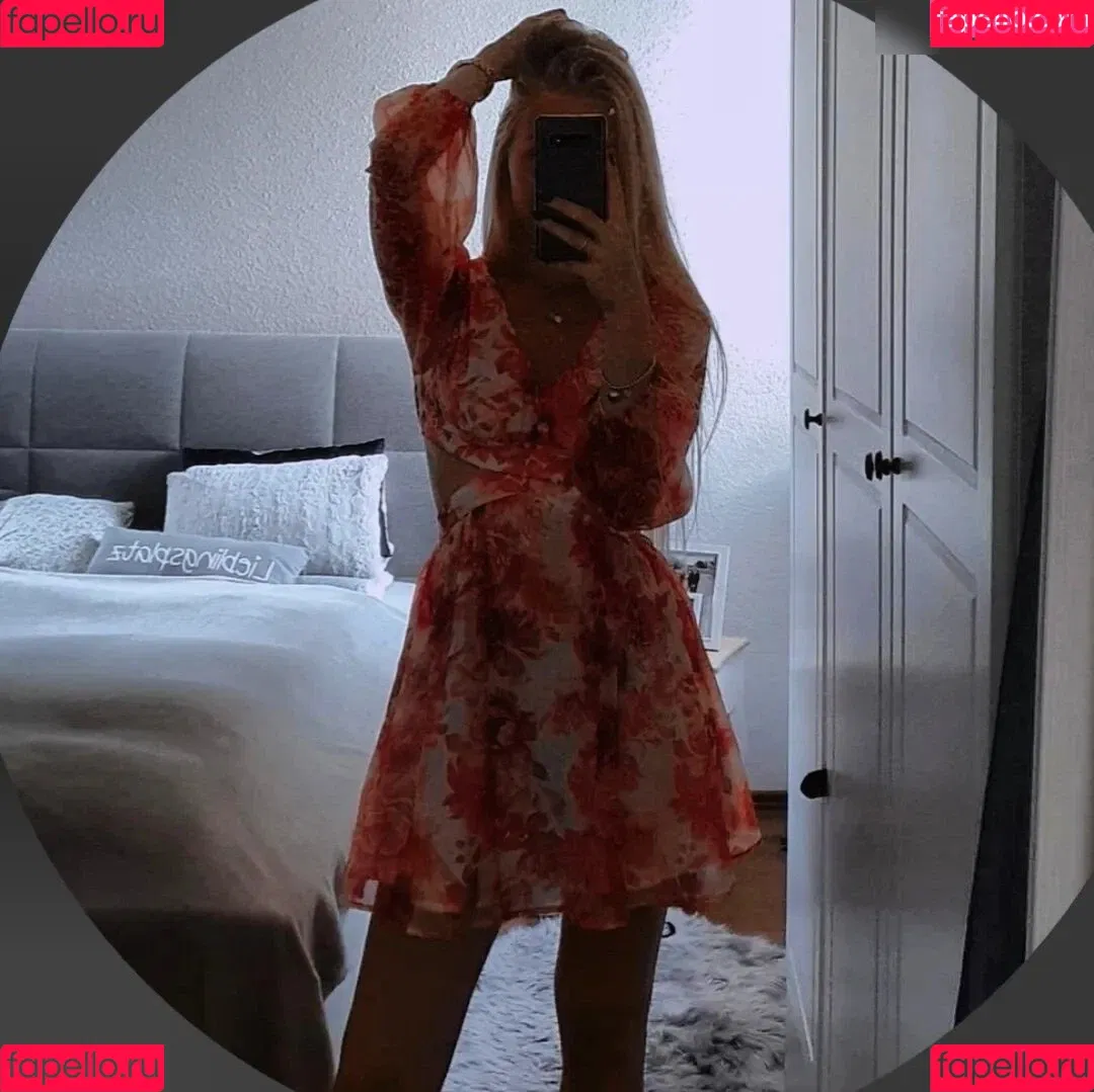 Nina Jürgens Onlyfans Photo Gallery 