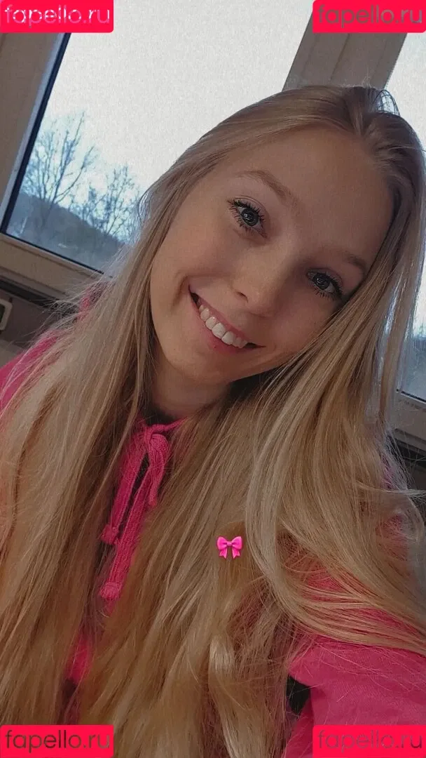 Nina Jürgens Onlyfans Photo Gallery 