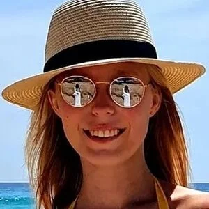 Nina Jürgens Onlyfans Photo Gallery 