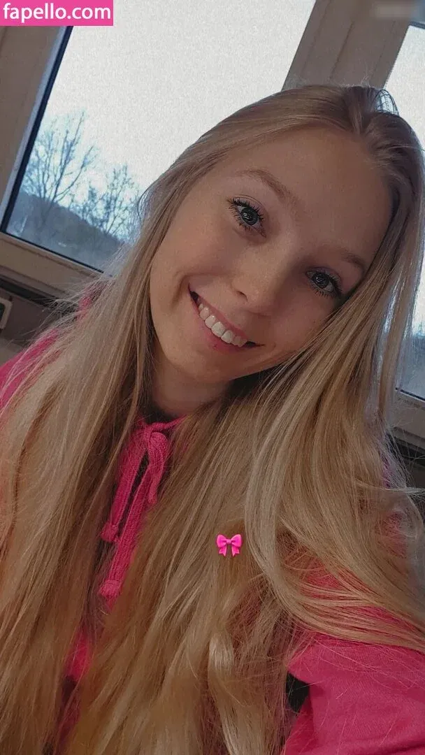 Nina Jürgens Onlyfans Photo Gallery 