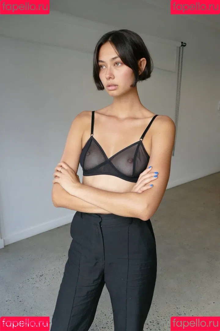 Bridget Gao Hollitt Onlyfans Photo Gallery 
