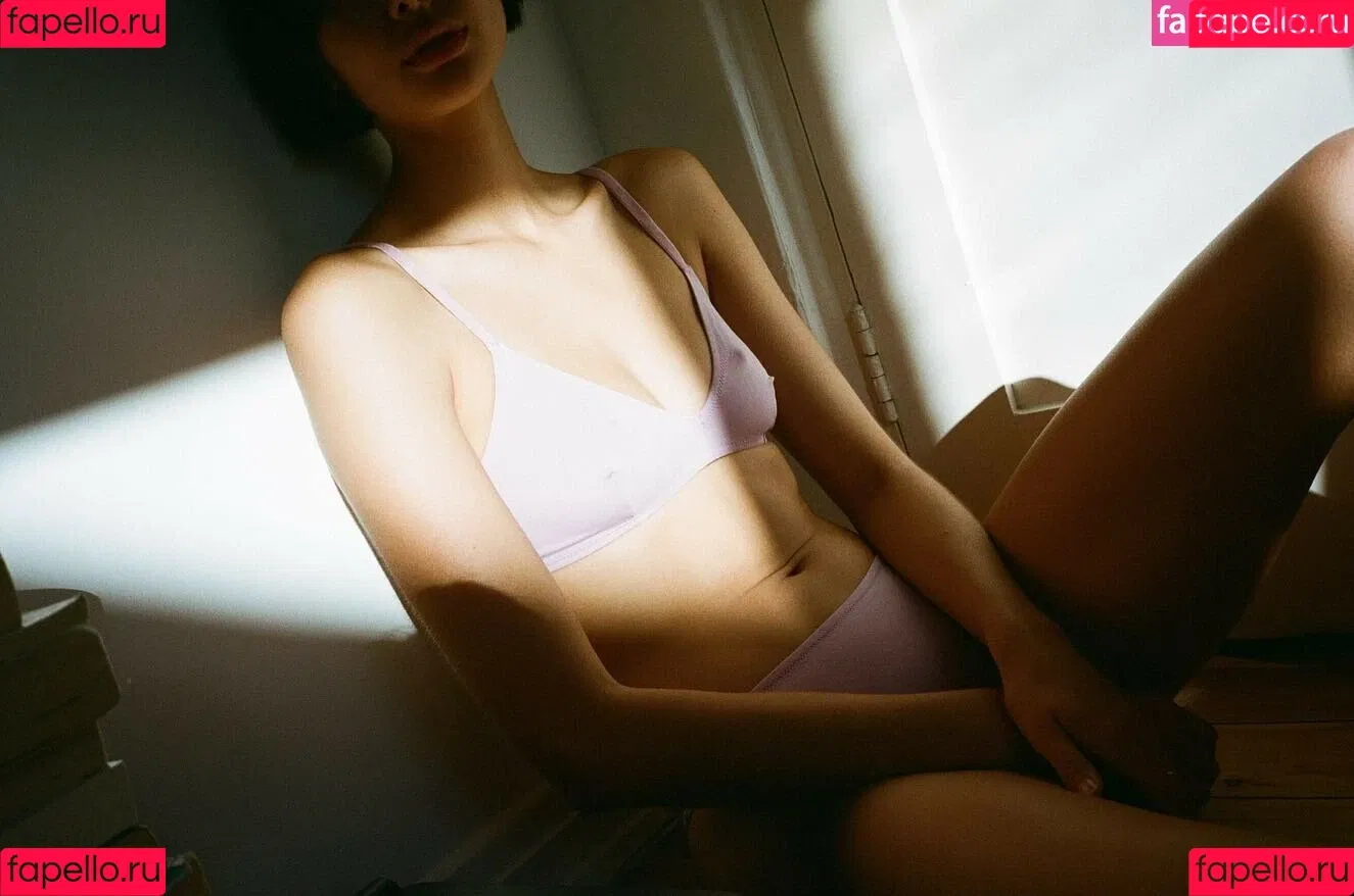 Bridget Gao Hollitt Onlyfans Photo Gallery 
