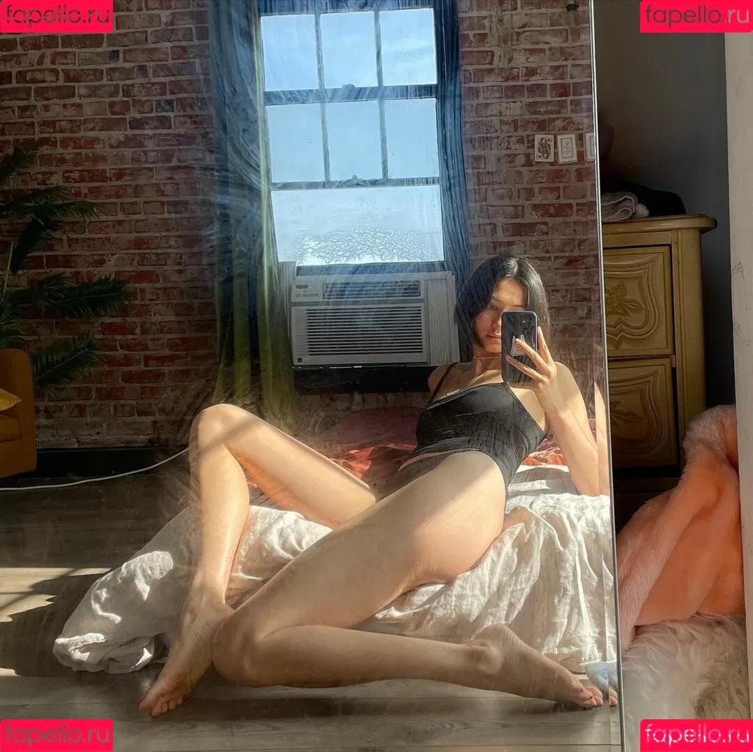 Bridget Gao Hollitt Onlyfans Photo Gallery 