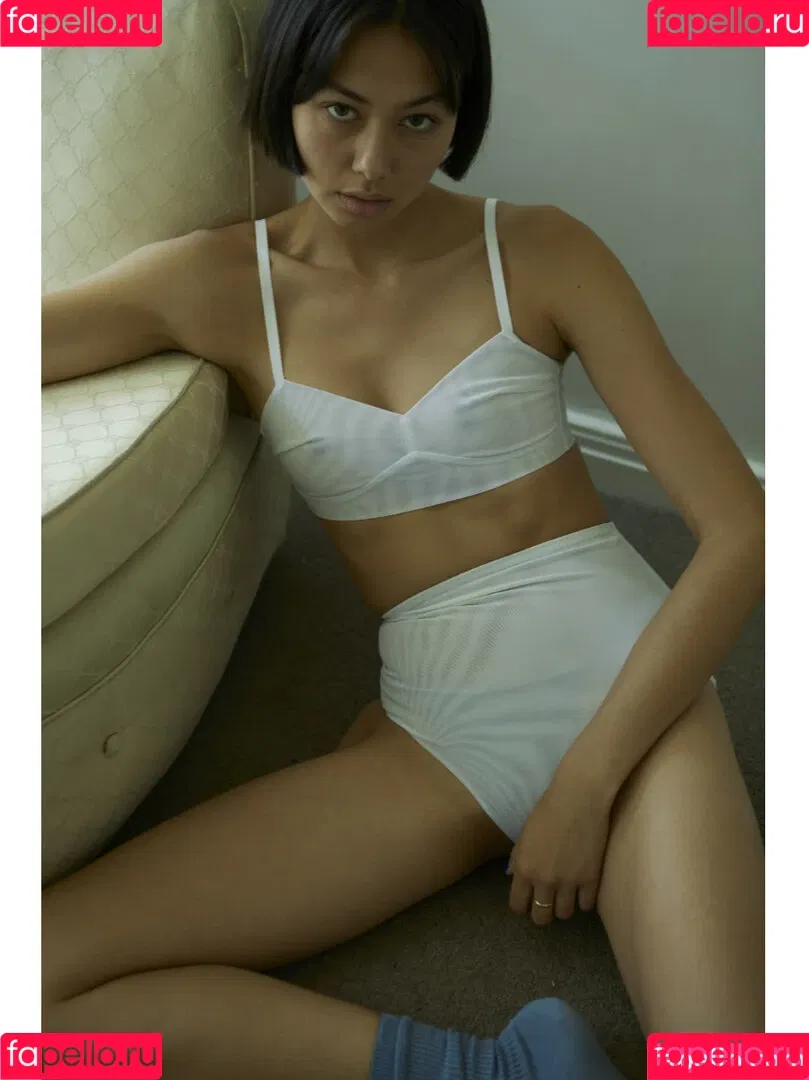 Bridget Gao Hollitt Onlyfans Photo Gallery 