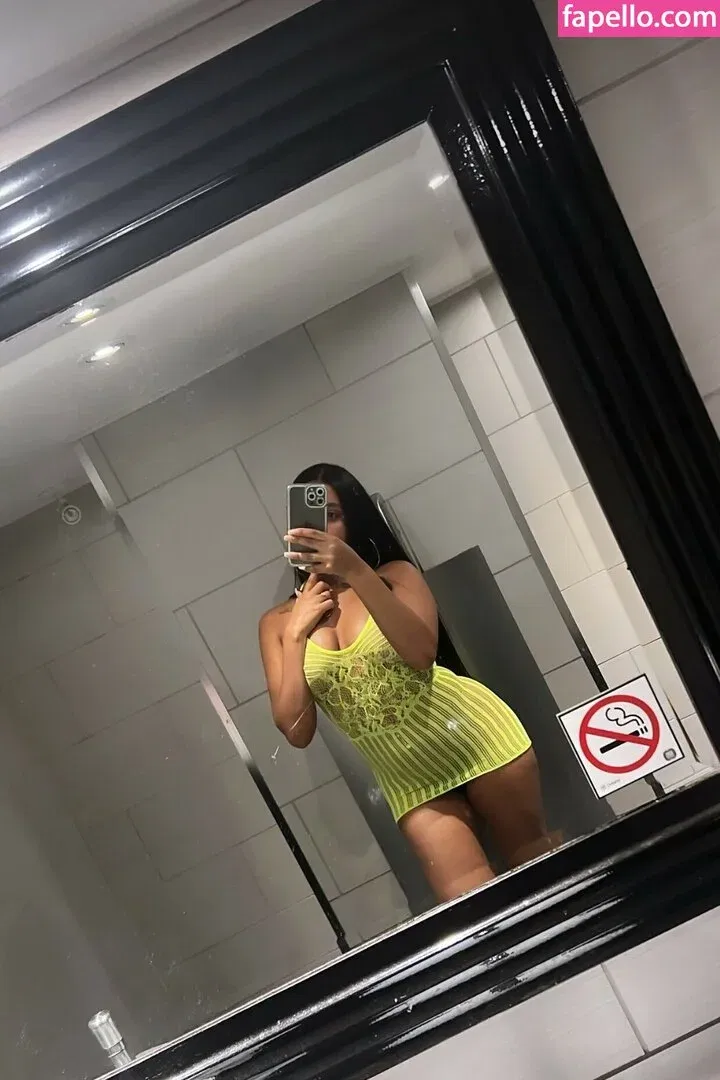 Kadeedracota Onlyfans Photo Gallery 