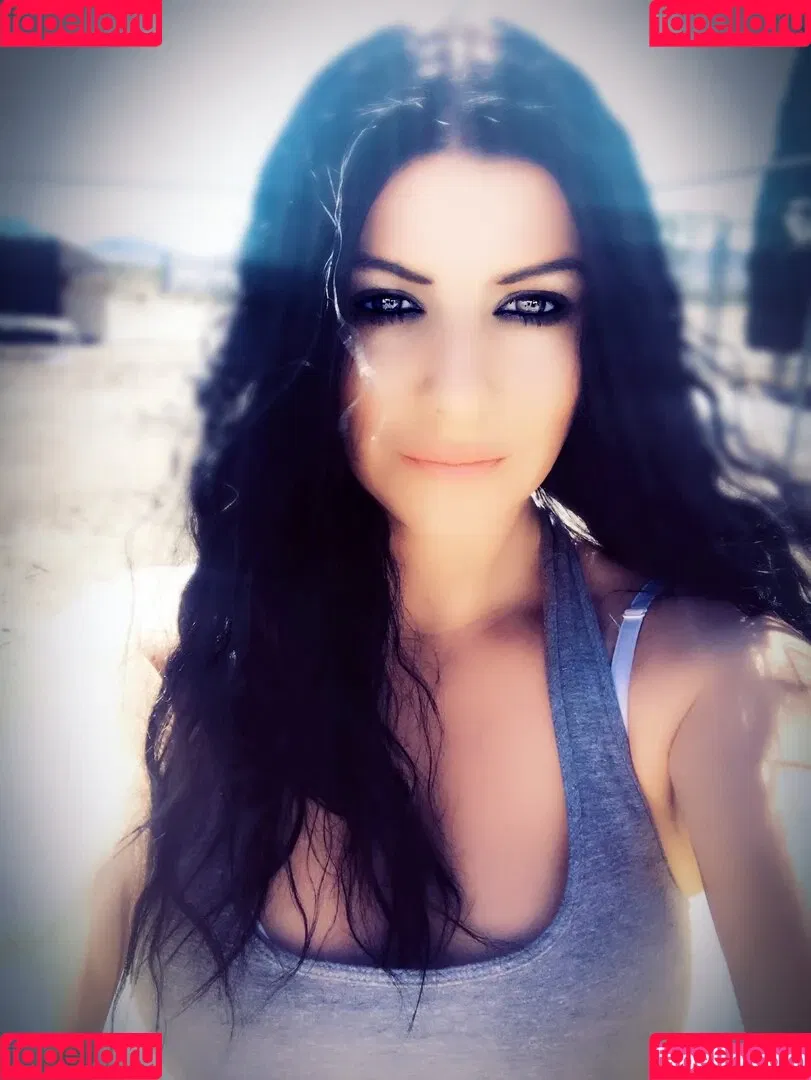 tarynthomas Onlyfans Photo Gallery 