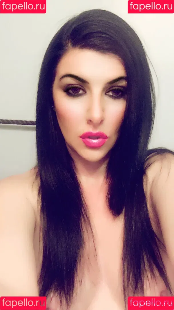 tarynthomas Onlyfans Photo Gallery 