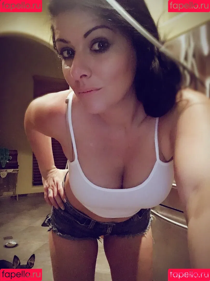 tarynthomas Onlyfans Photo Gallery 