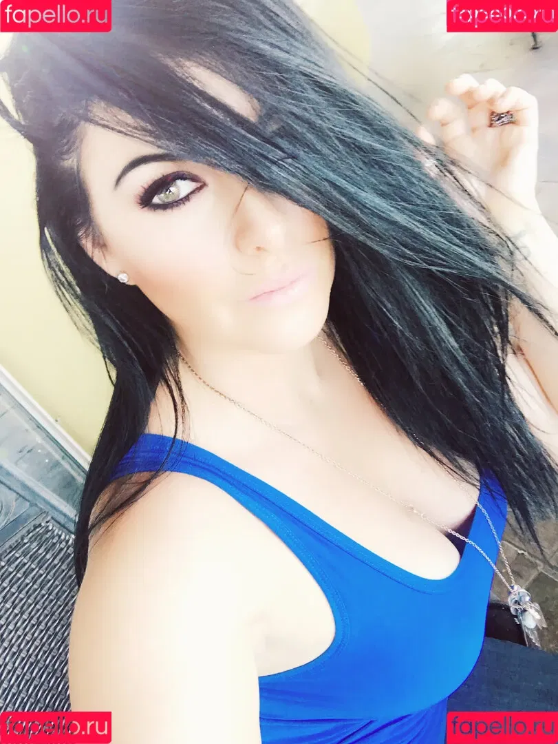 tarynthomas Onlyfans Photo Gallery 