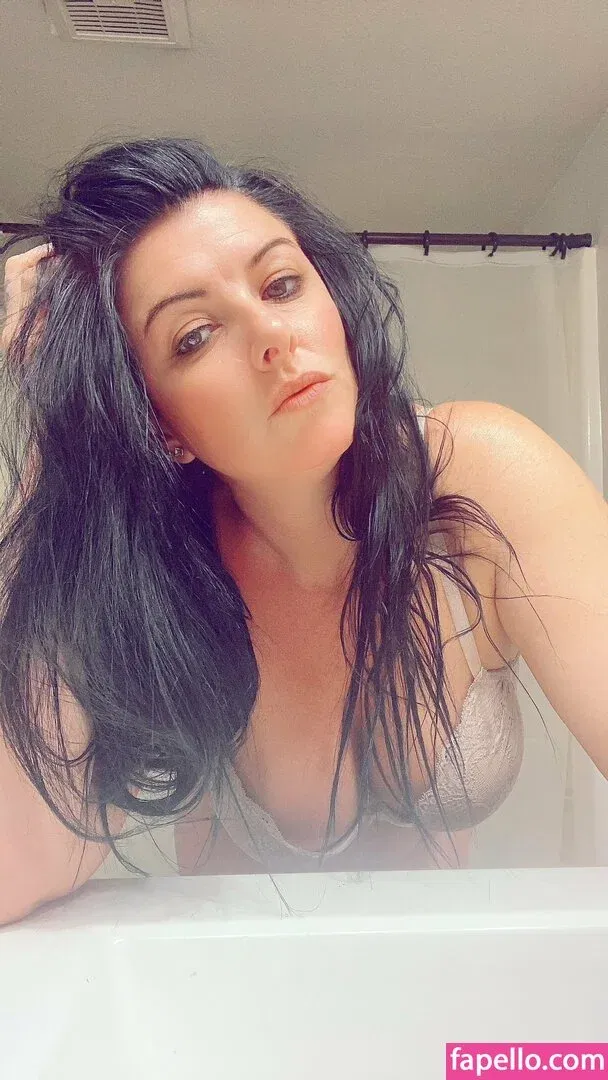 tarynthomas Onlyfans Photo Gallery 