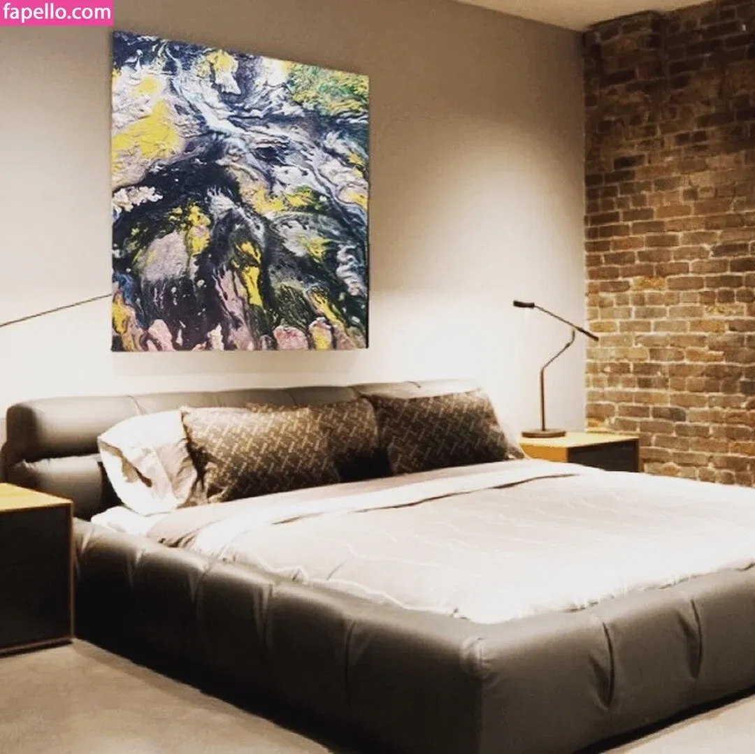 tarynthomas Onlyfans Photo Gallery 