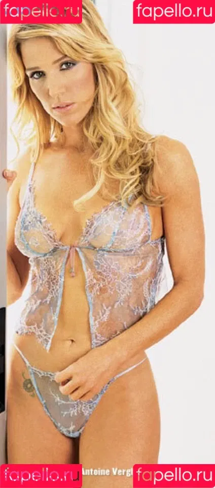 Poppy Montgomery Onlyfans Photo Gallery 