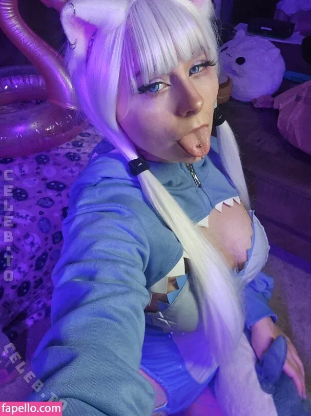 ShiroFuyu Onlyfans Photo Gallery 