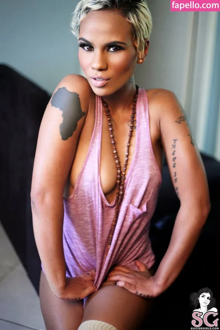 Orijin Onlyfans Photo Gallery 