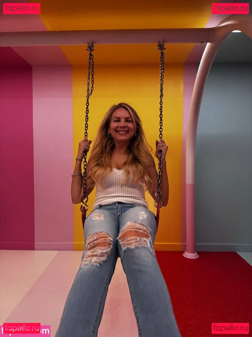 Jacey Birch Onlyfans Photo Gallery 