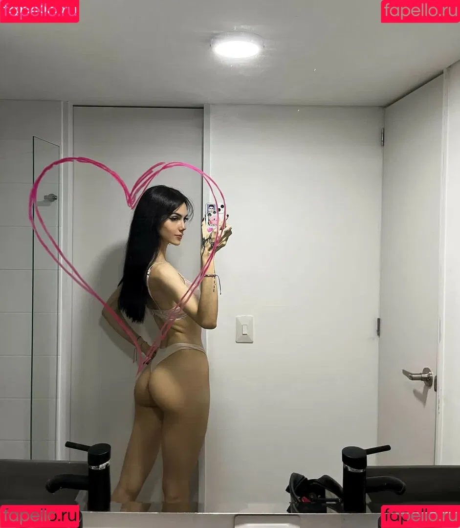 Sofiaatreides Onlyfans Photo Gallery 