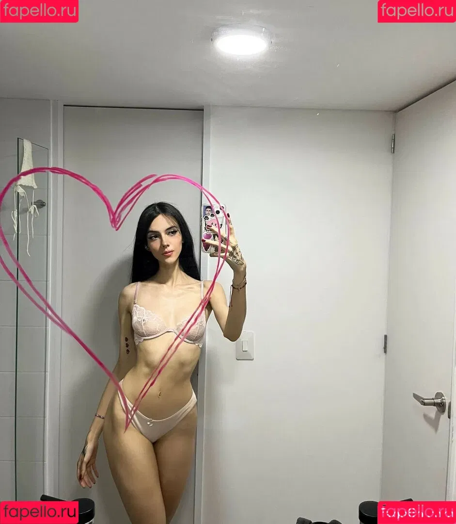 Sofiaatreides Onlyfans Photo Gallery 