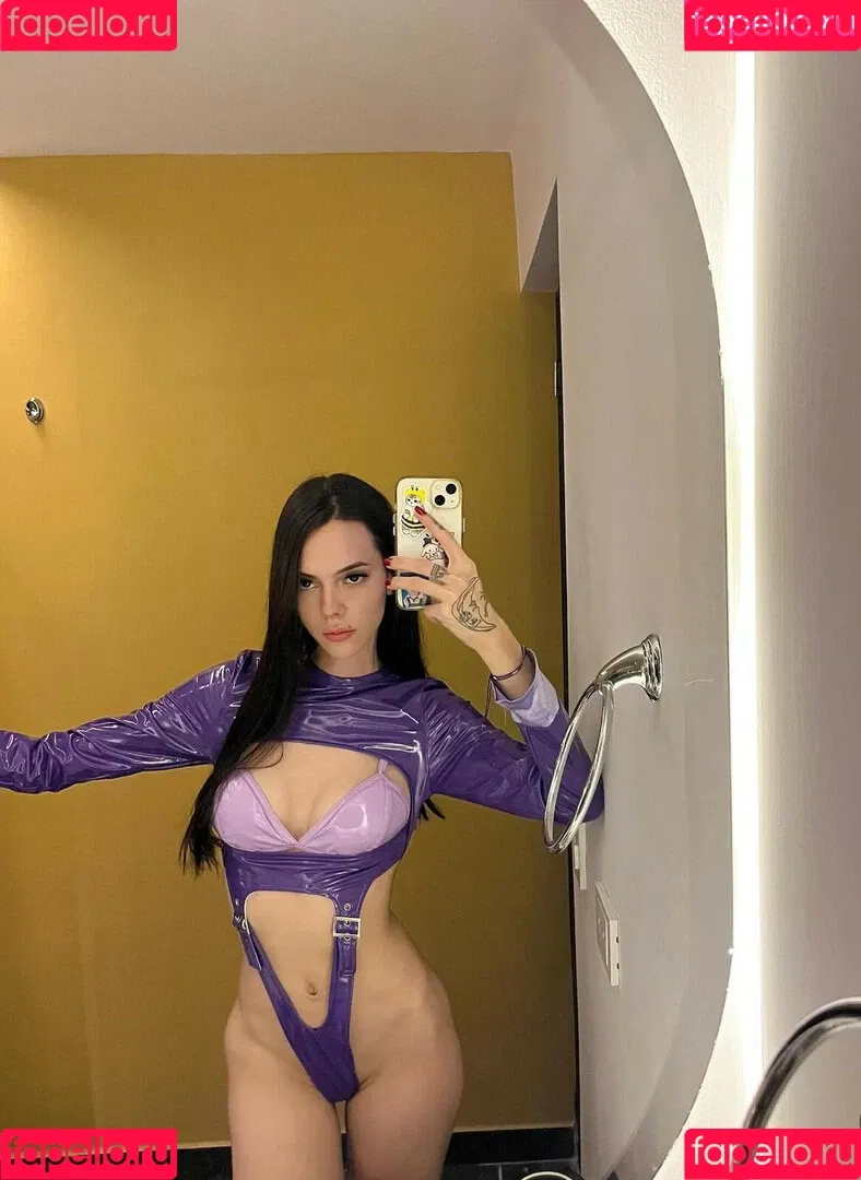 Sofiaatreides Onlyfans Photo Gallery 