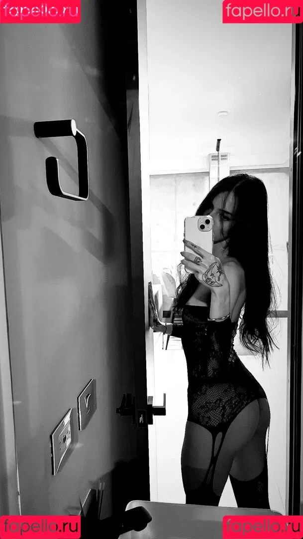 Sofiaatreides Onlyfans Photo Gallery 