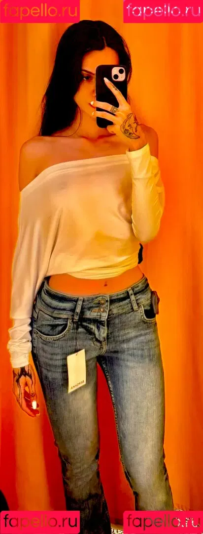 Sofiaatreides Onlyfans Photo Gallery 
