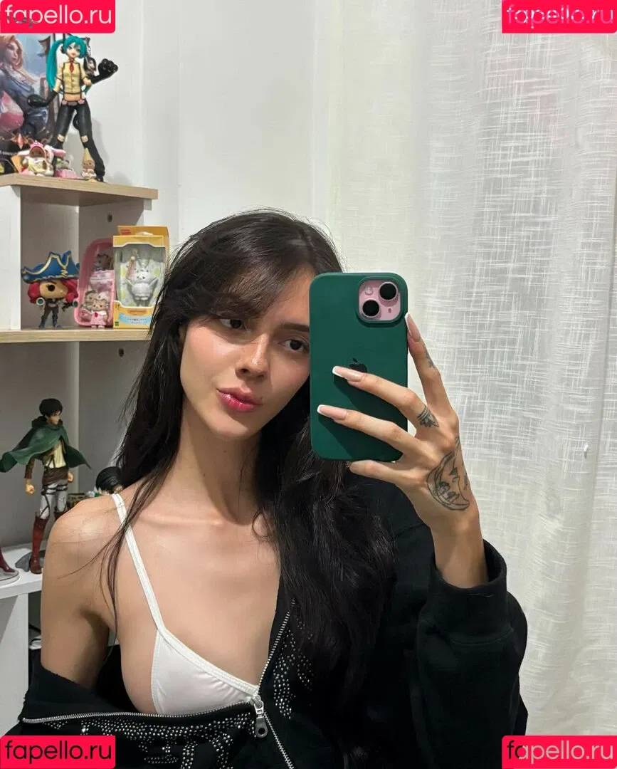 Sofiaatreides Onlyfans Photo Gallery 