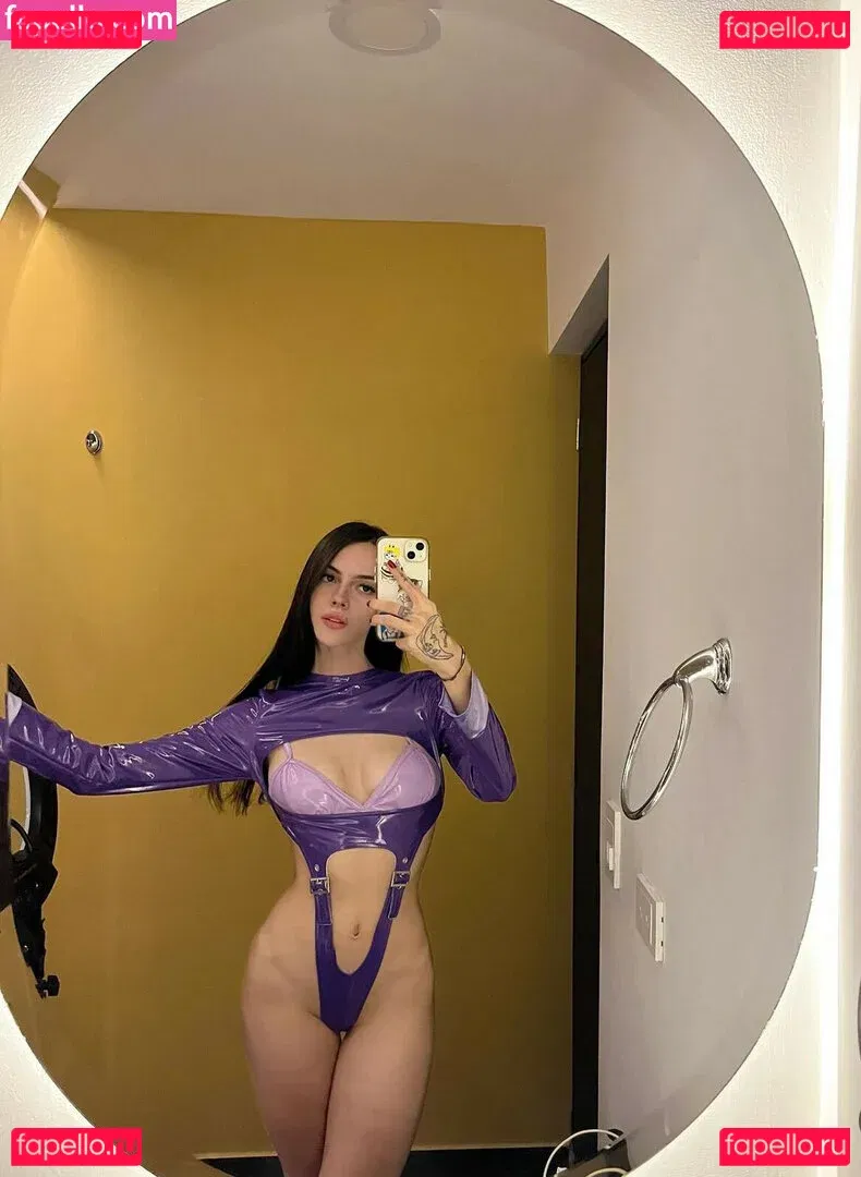 Sofiaatreides Onlyfans Photo Gallery 