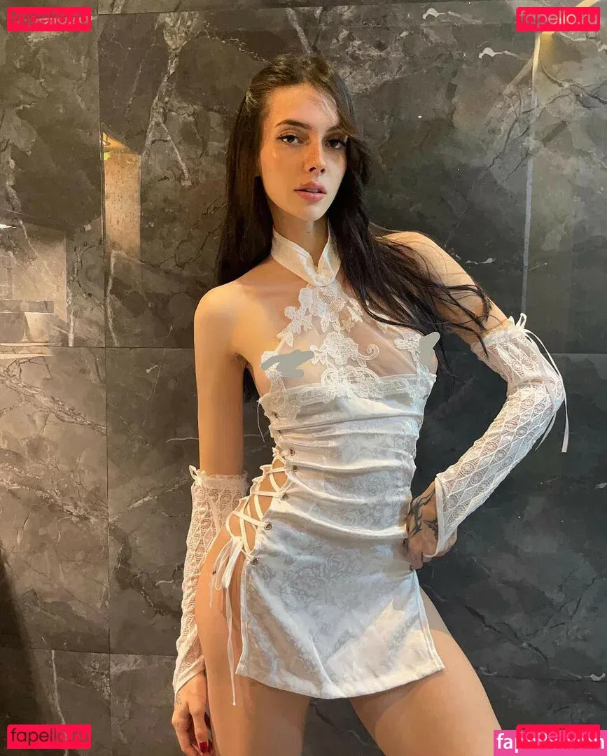 Sofiaatreides Onlyfans Photo Gallery 