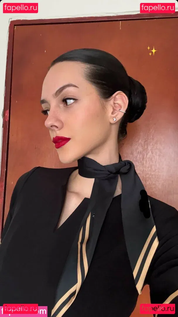 Sofiaatreides Onlyfans Photo Gallery 