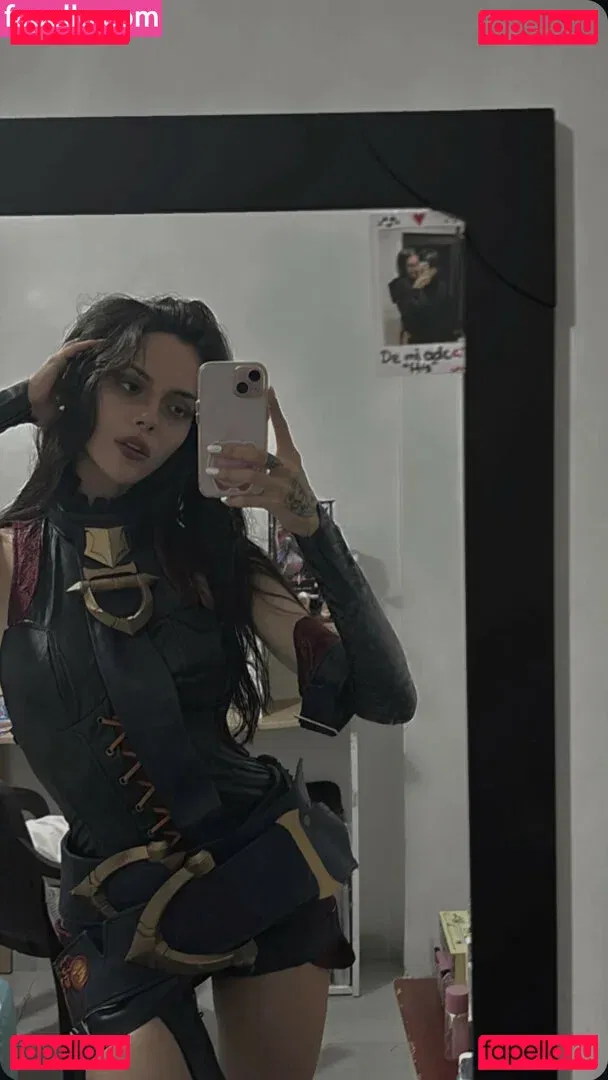 Sofiaatreides Onlyfans Photo Gallery 