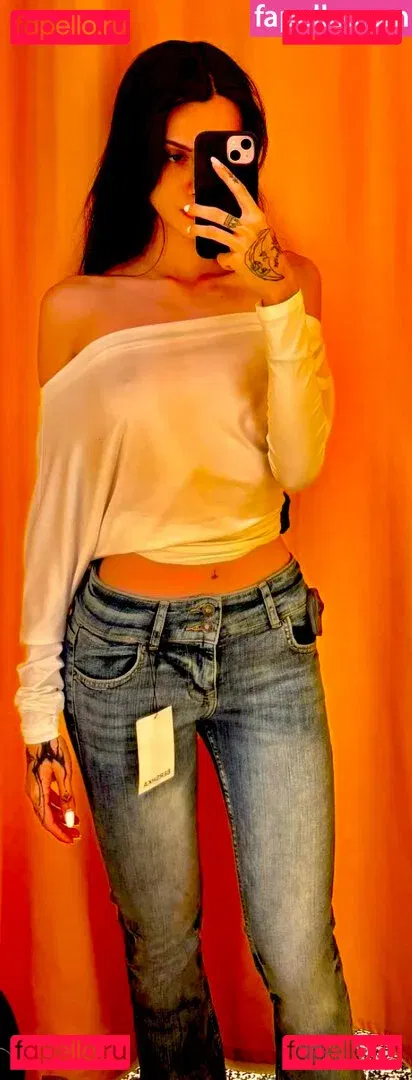 Sofiaatreides Onlyfans Photo Gallery 