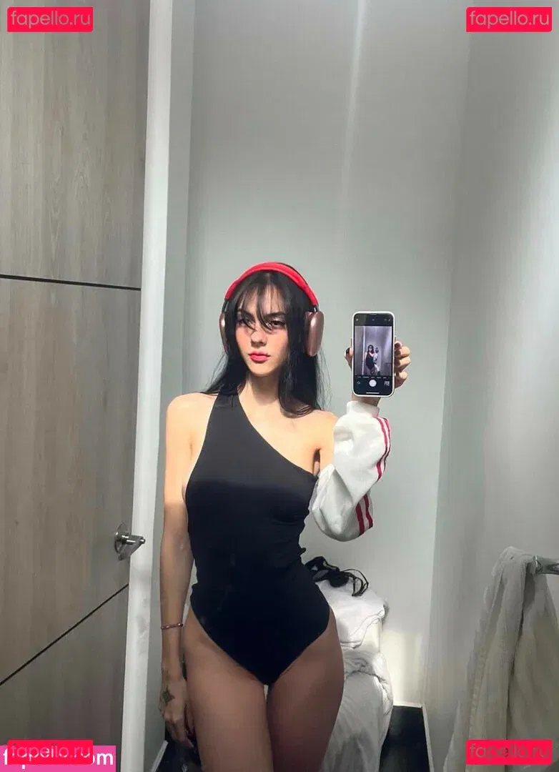 Sofiaatreides Onlyfans Photo Gallery 