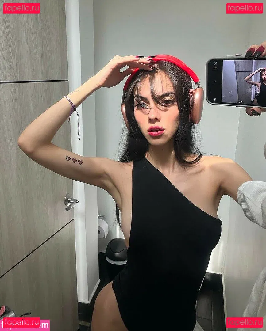 Sofiaatreides Onlyfans Photo Gallery 