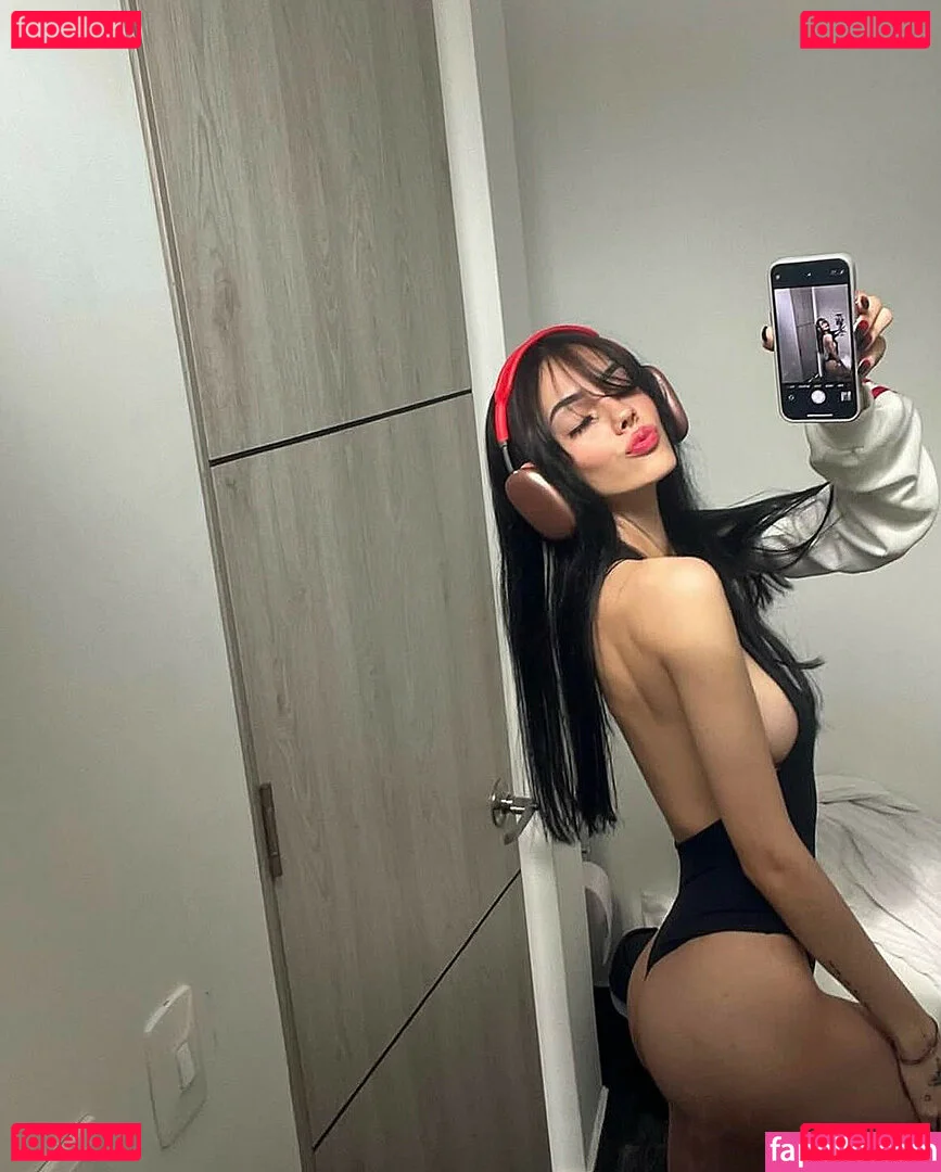 Sofiaatreides Onlyfans Photo Gallery 