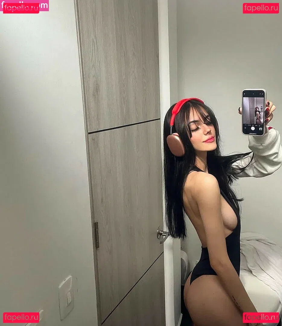 Sofiaatreides Onlyfans Photo Gallery 