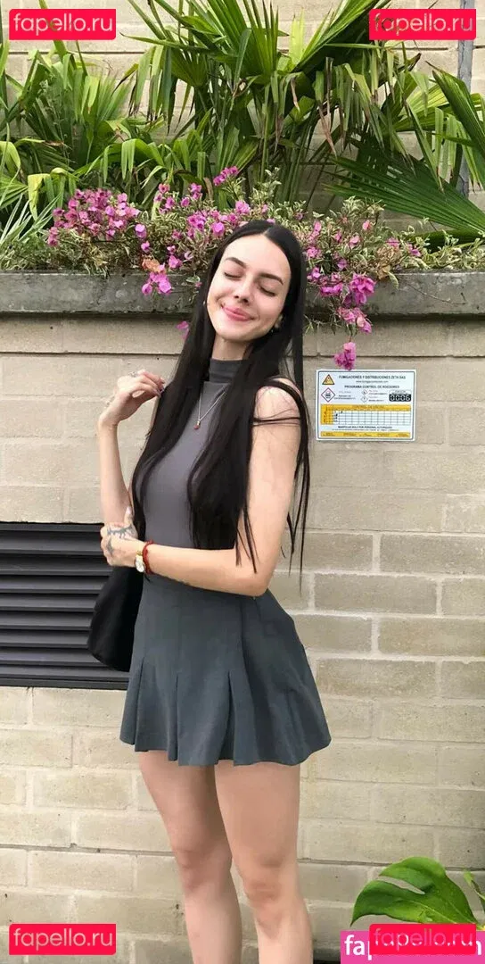 Sofiaatreides Onlyfans Photo Gallery 