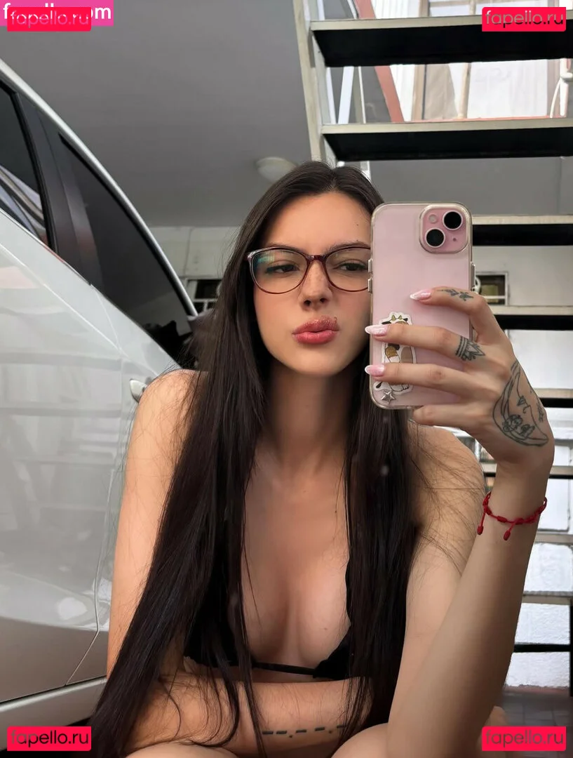 Sofiaatreides Onlyfans Photo Gallery 