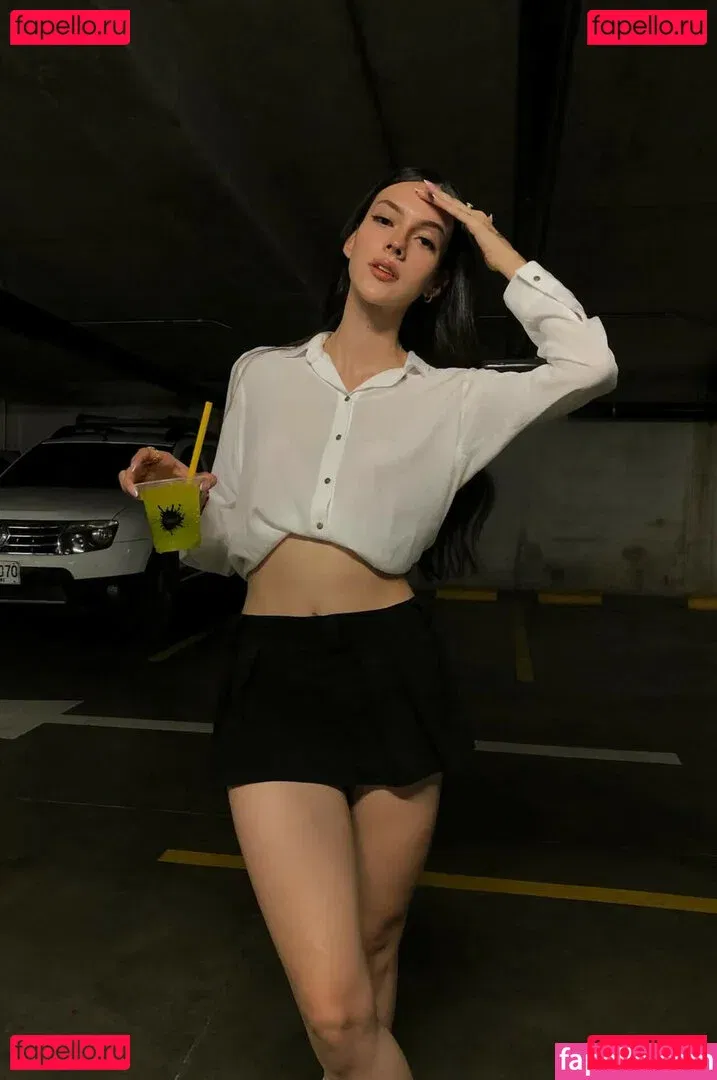 Sofiaatreides Onlyfans Photo Gallery 